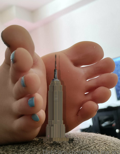 Nacktes geleaktes OnlyFans-Foto von Micromegts