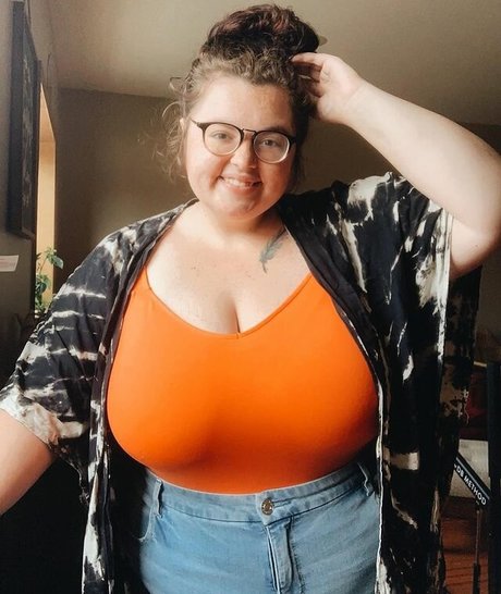 Nacktes geleaktes OnlyFans-Foto von Ahitsnatalie