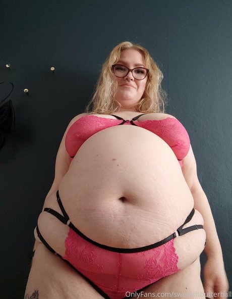 Nacktes geleaktes OnlyFans-Foto von Swedishbutterball