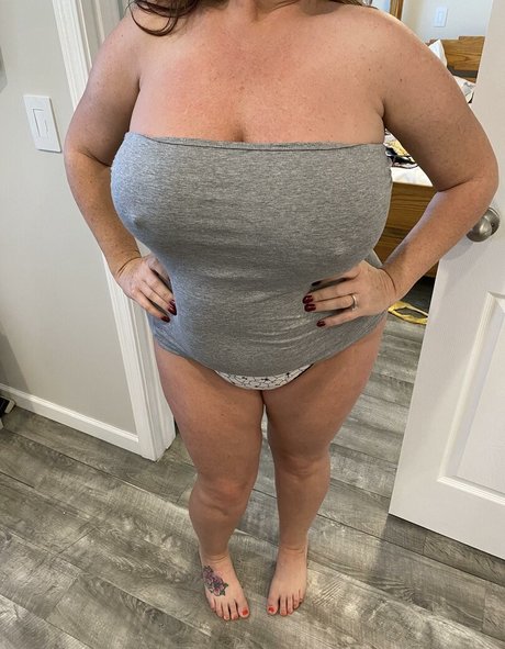 Busty38hh