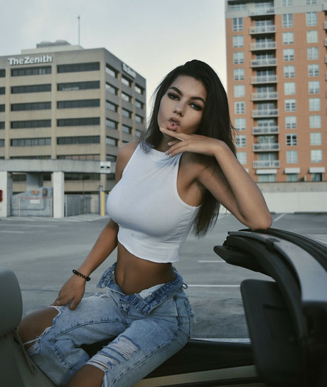 Nacktes geleaktes OnlyFans-Foto von Carlyjb