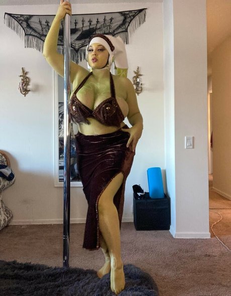 Nacktes geleaktes OnlyFans-Foto von Peony Felicity