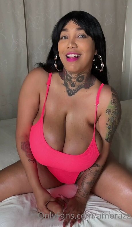Nacktes geleaktes OnlyFans-Foto von Amorazz  Amora Luv