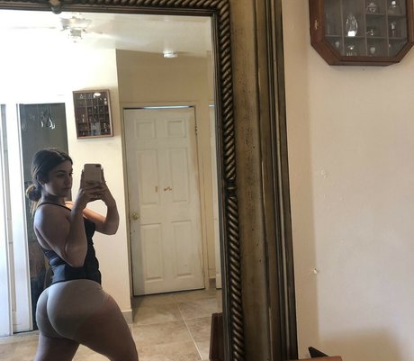 Latina California Girl