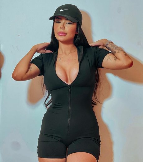 Nacktes geleaktes OnlyFans-Foto von Mah Tavares