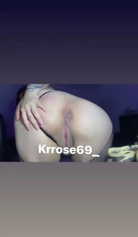 Nacktes geleaktes OnlyFans-Foto von Kim Rose