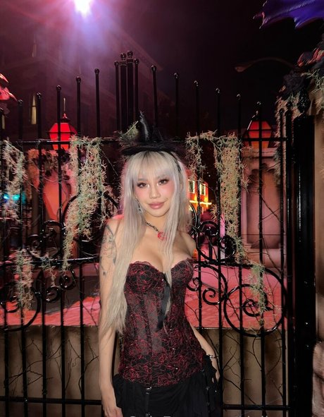 Nacktes geleaktes OnlyFans-Foto von Dollaryaoo