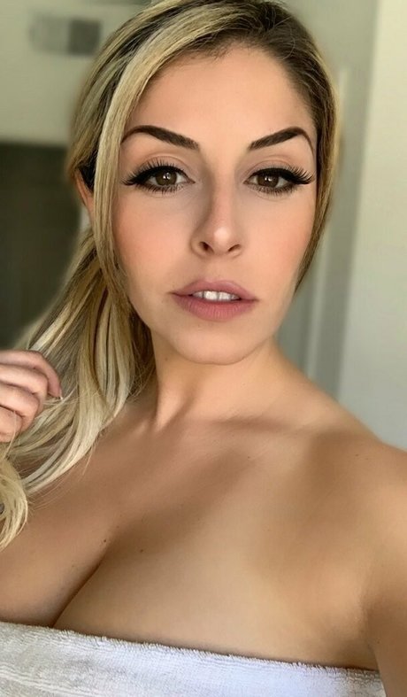 Nacktes geleaktes OnlyFans-Foto von Stephneeperri