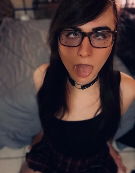 Nacktes geleaktes OnlyFans-Foto von Ava Shade