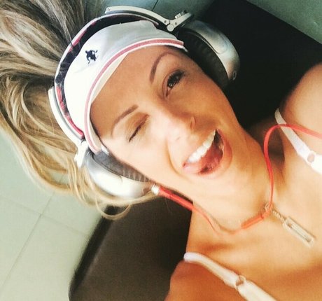 Nacktes geleaktes OnlyFans-Foto von Roberta Carbonari Muzy