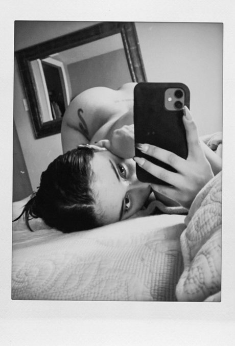 Nacktes geleaktes OnlyFans-Foto von Laconejaaa