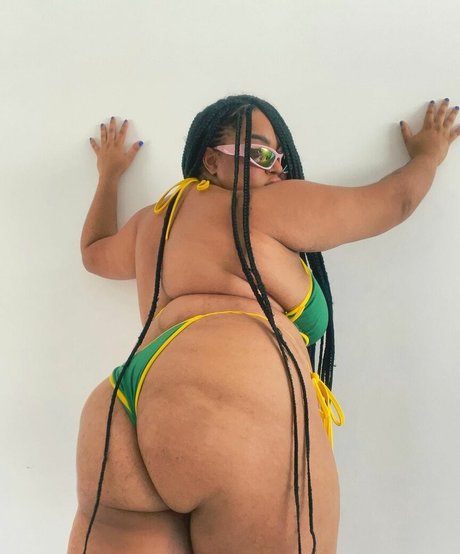 Nacktes geleaktes OnlyFans-Foto von Rizia Cerqueira