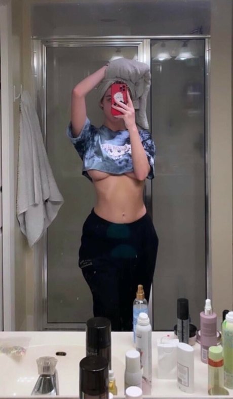 Nacktes geleaktes OnlyFans-Foto von Haymartinn