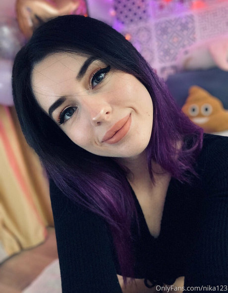 Nika123