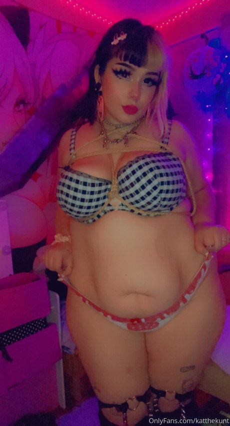 Nacktes geleaktes OnlyFans-Foto von Katthekunt