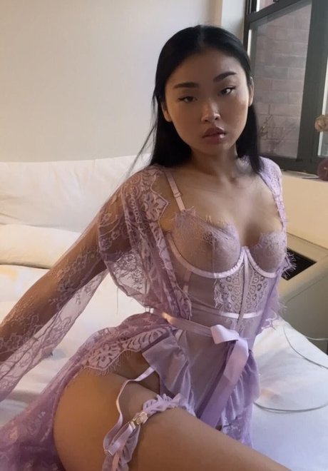 Nacktes geleaktes OnlyFans-Foto von Mimi