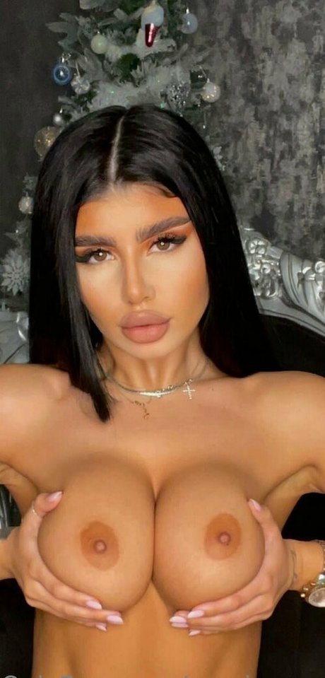 Nacktes geleaktes OnlyFans-Foto von Moniquee Ass