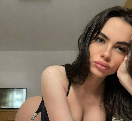 Nacktes geleaktes OnlyFans-Foto von Alenachaikina