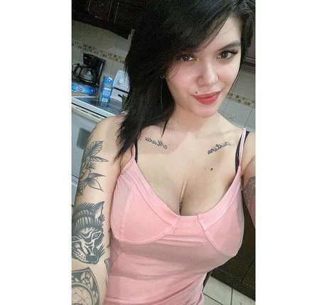 Nacktes geleaktes OnlyFans-Foto von Paula Madrigal