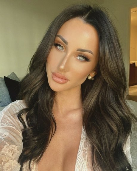Nacktes geleaktes OnlyFans-Foto von Hanna Carter