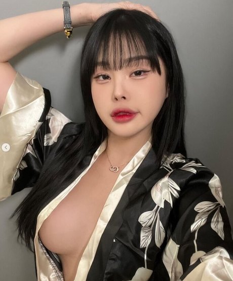 Nacktes geleaktes OnlyFans-Foto von Eunhye Kim