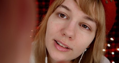 Nacktes geleaktes OnlyFans-Foto von Softlygaloshes