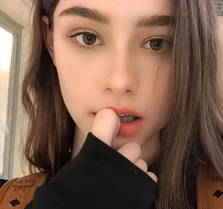 Nacktes geleaktes OnlyFans-Foto von Dasha Tarab