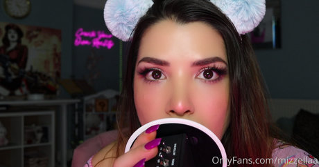 Mizz Ellaa ASMR