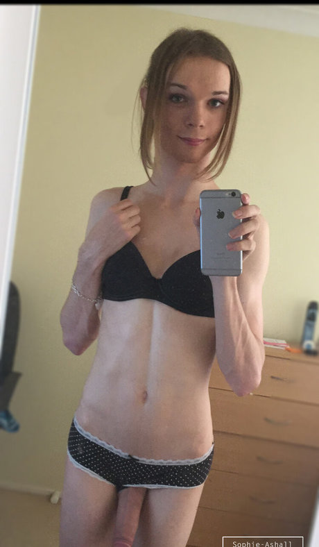 Nacktes geleaktes OnlyFans-Foto von Julie Prim