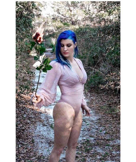 Leva Bates