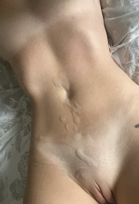 Nacktes geleaktes OnlyFans-Foto von Alli12g