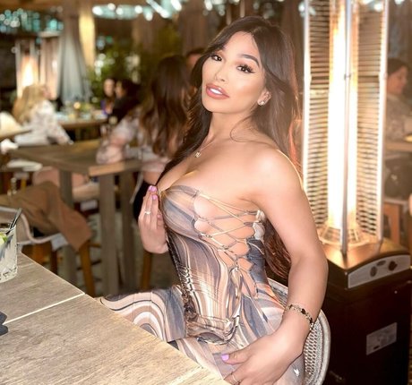 Nacktes geleaktes OnlyFans-Foto von Jaslyn Lee