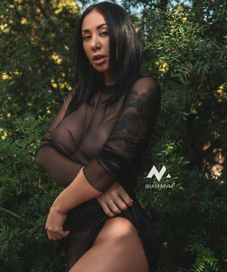 Nacktes geleaktes OnlyFans-Foto von Latiguerita