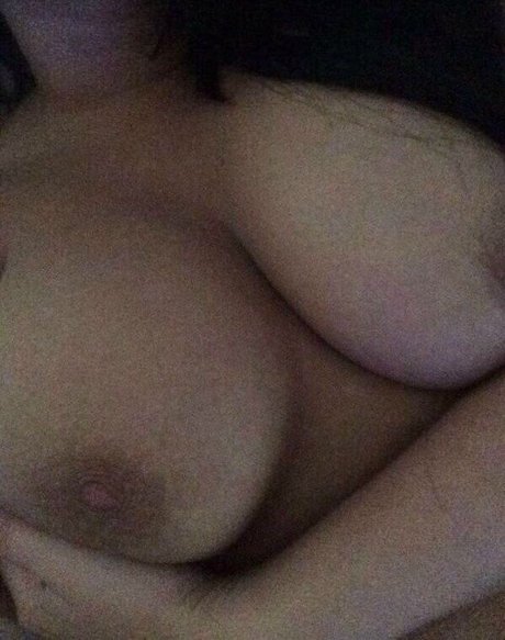Nacktes geleaktes OnlyFans-Foto von Ohkatte