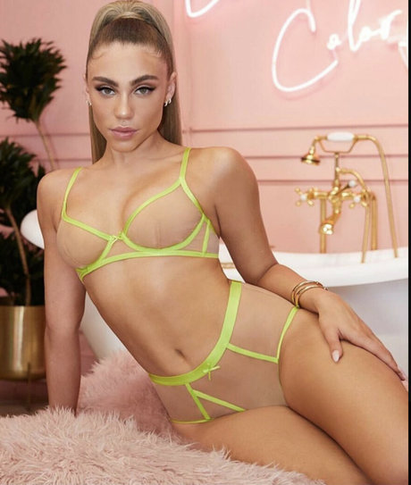 Nacktes geleaktes OnlyFans-Foto von Makayla London