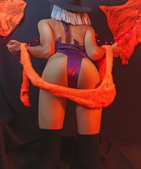 Nacktes geleaktes OnlyFans-Foto von Brunett