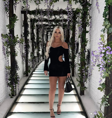 Nacktes geleaktes OnlyFans-Foto von Meg Coldwell
