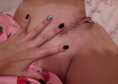 Nacktes geleaktes OnlyFans-Foto von Leni Doll