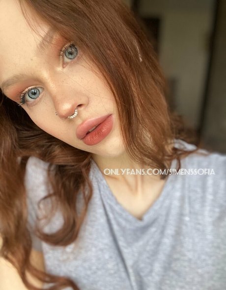 Nacktes geleaktes OnlyFans-Foto von Simonssofia