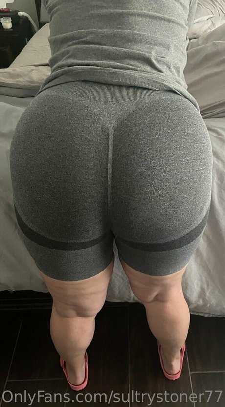 Nacktes geleaktes OnlyFans-Foto von Sultrystoner77