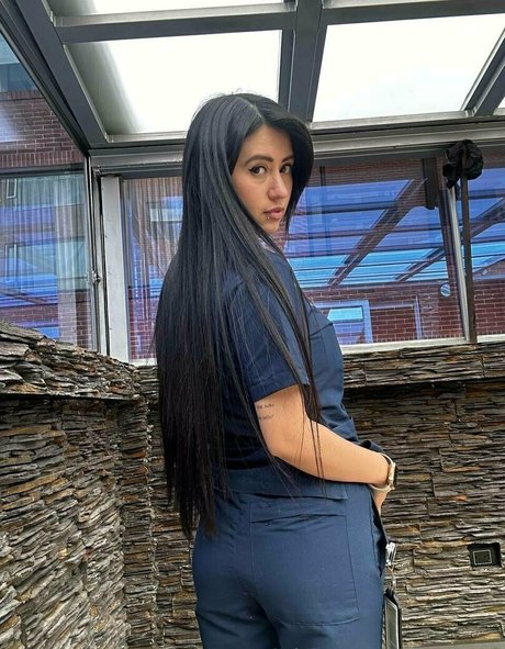 Nacktes geleaktes OnlyFans-Foto von Pilarnurse