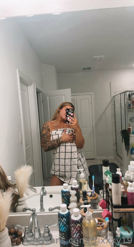 Nacktes geleaktes OnlyFans-Foto von Tristan Beaulieu