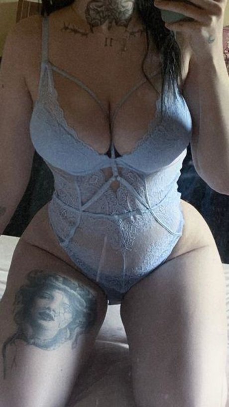 Nacktes geleaktes OnlyFans-Foto von Tessaovde