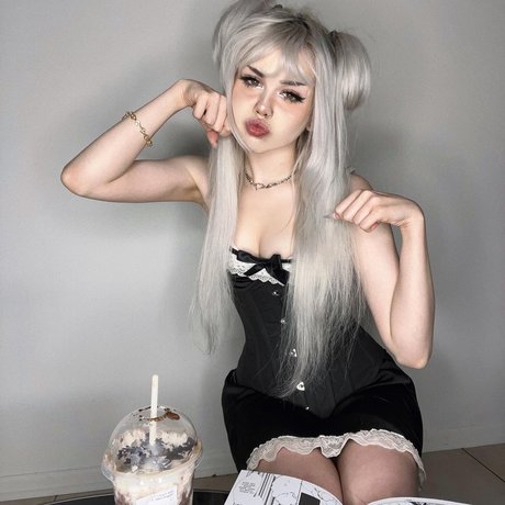 Nacktes geleaktes OnlyFans-Foto von Sugoimeg