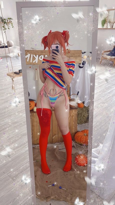Nacktes geleaktes OnlyFans-Foto von Fraulein Milk