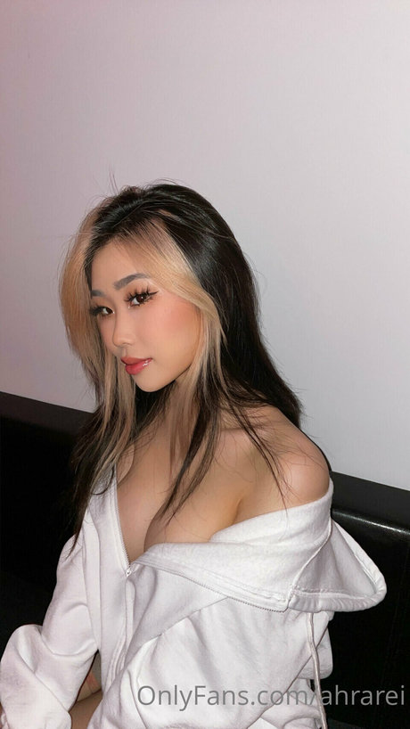 Nacktes geleaktes OnlyFans-Foto von Ahra Rei