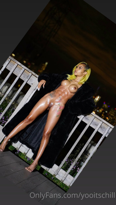 Nacktes geleaktes OnlyFans-Foto von Yooitschill
