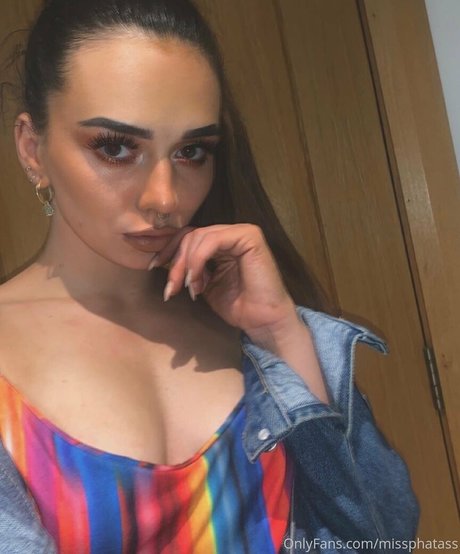 Nacktes geleaktes OnlyFans-Foto von Missphatass