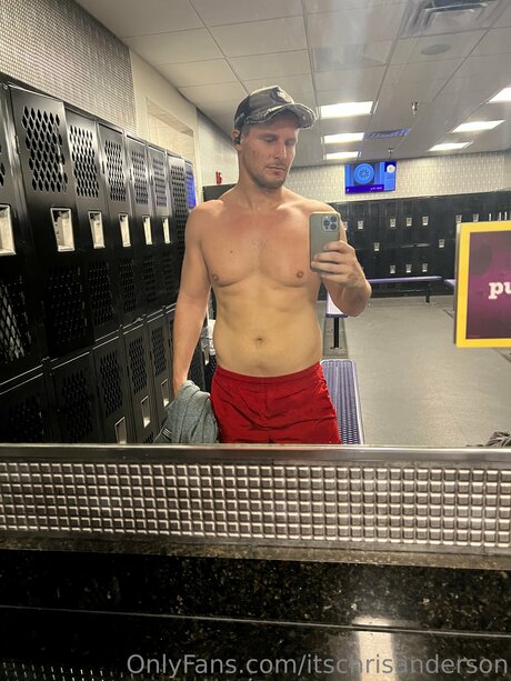 Nacktes geleaktes OnlyFans-Foto von Itschrisanderson