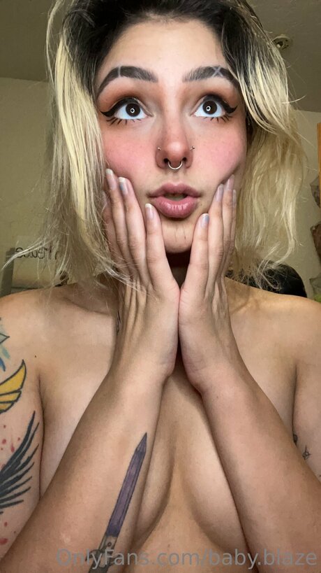 Nacktes geleaktes OnlyFans-Foto von Princessfireball